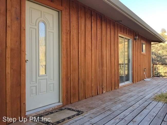 Building Photo - 9674 Villarreal Dr