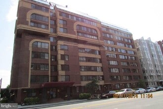 Building Photo - 1245 13th St NW