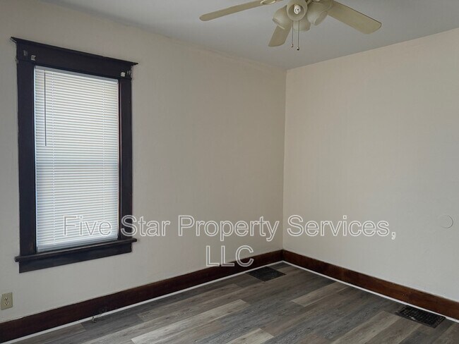 Foto del edificio - 1708 S Loveland Ave