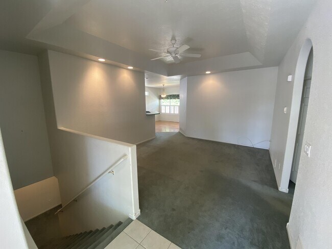 Building Photo - 5259 W 9th St Dr