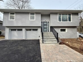 Building Photo - 33 Gaines St