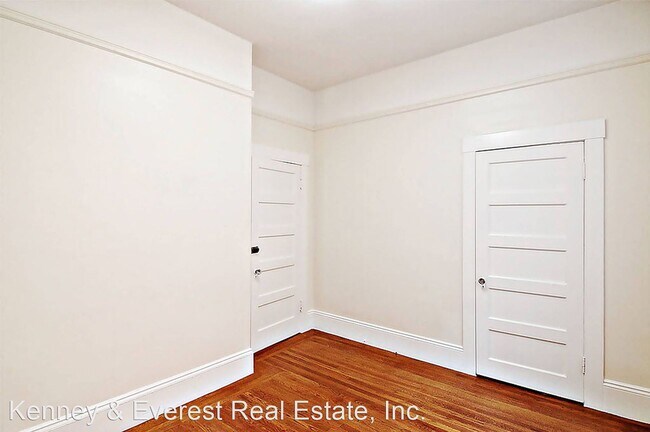Building Photo - 3 br, 1 bath House - 2428 Bush Street