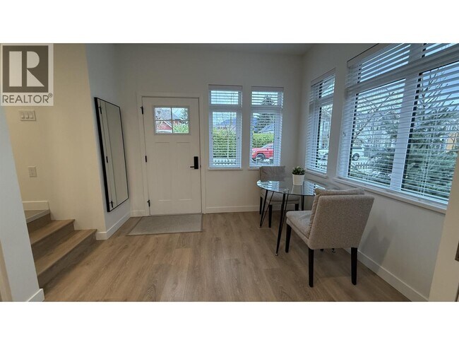 Photo du bâtiment - 2825 St George St