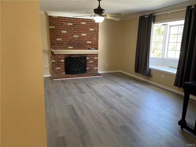 Foto del edificio - 23832 Calvert St