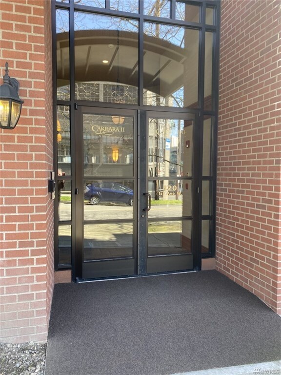 Foto del edificio - 120 1st Ave W