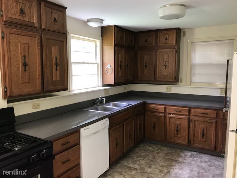 Primary Photo - 3 br, 2 bath House - 1812 SW Pembroke Ln