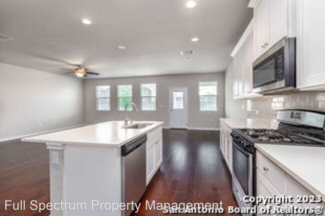 Foto del edificio - 3 br, 2 bath House - 12449 Big Valley Crk