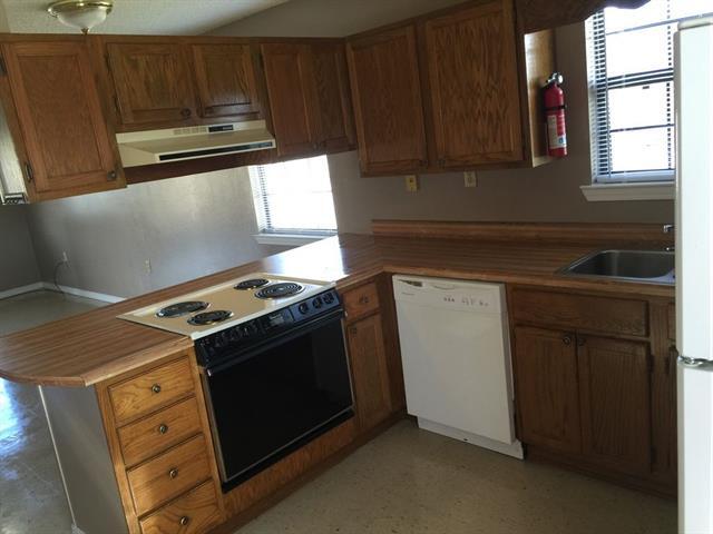 Building Photo - 147 Green Valley Dr