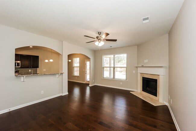 Building Photo - 52 Southwind Cir