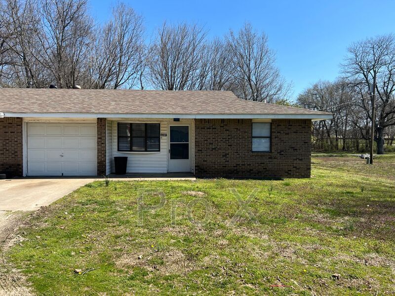 8452 S Shadow Ln Unit A, Carthage, MO 64836 Condo for Rent in