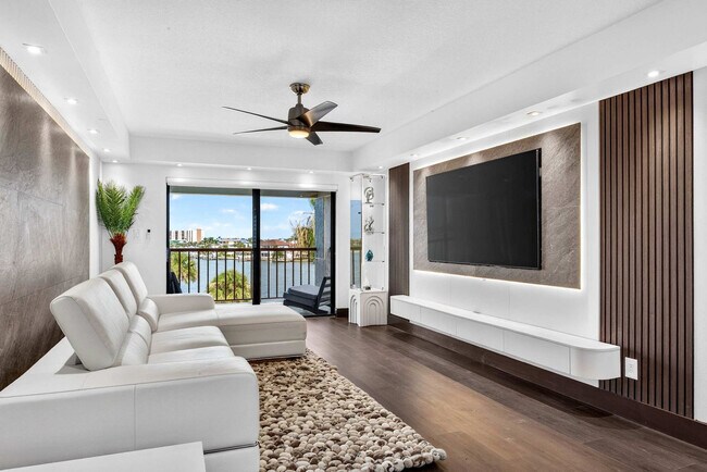 Foto del edificio - 10315 Gulf Blvd