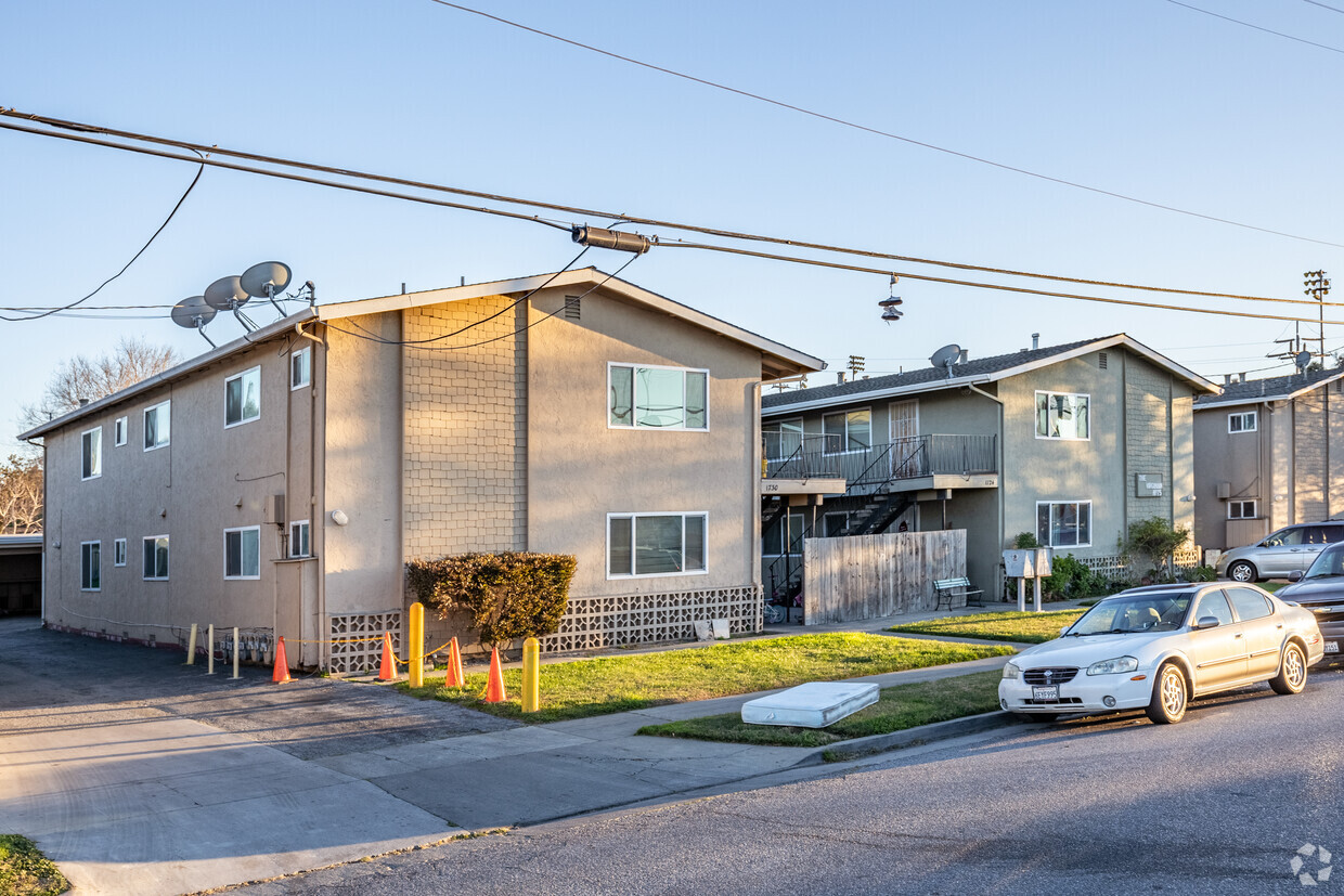 Alt. Exterior - 1718-1730 Virginia Pl