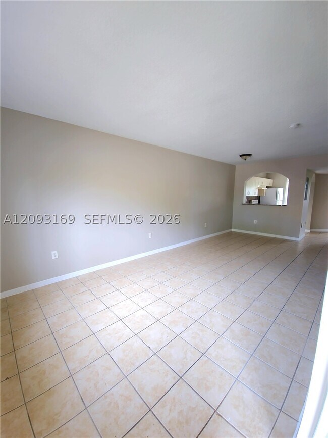 Building Photo - 990 NE 33rd Terrace
