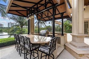 Foto del edificio - 7347 Tilden Ln