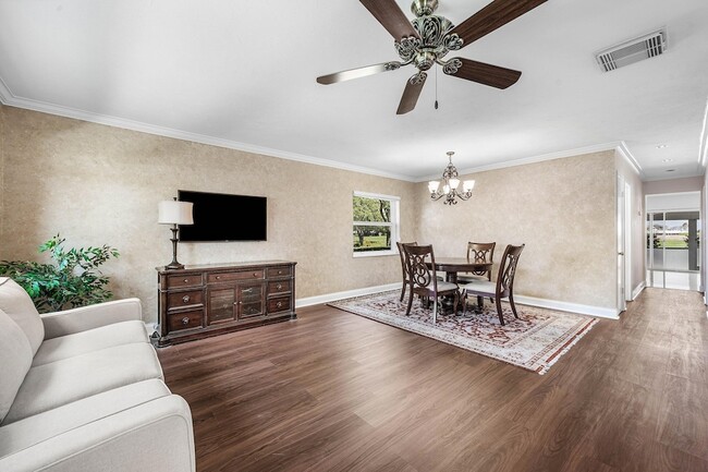 Building Photo - 2303 Lowson Blvd