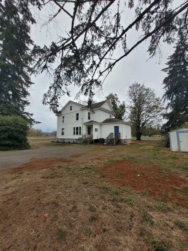 Foto del edificio - Cozy 4 Bed, 1.5 Bath Country House in Jeff...