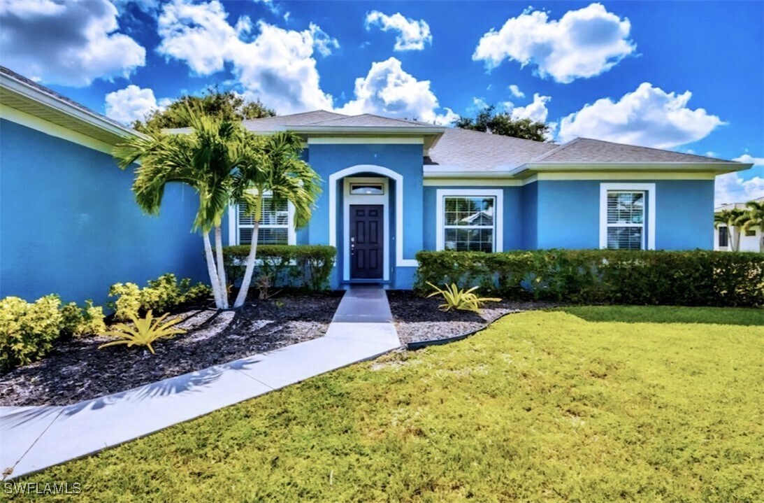 Foto principal - 2541 SW 13th Ave