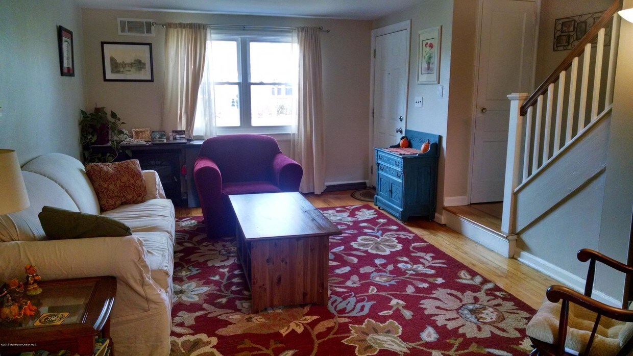 Foto principal - 325 Bath Ave