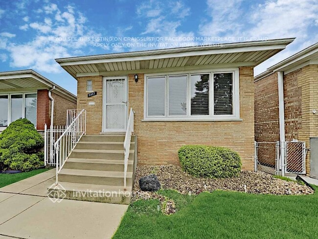 Building Photo - 6447 W 63rd Pl