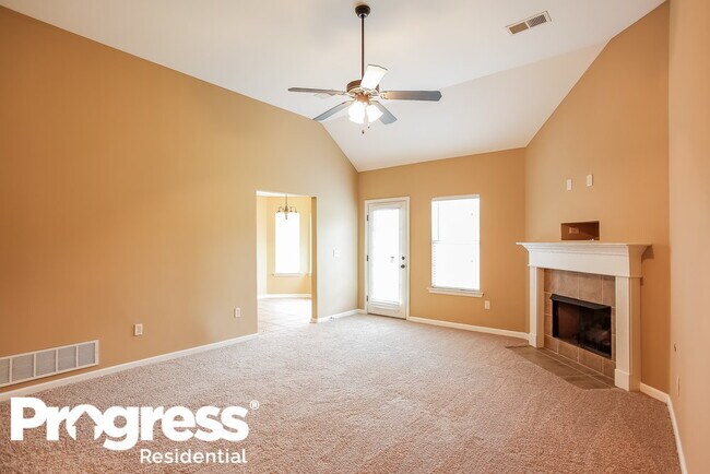 Foto del edificio - 7300 Willow Point Dr