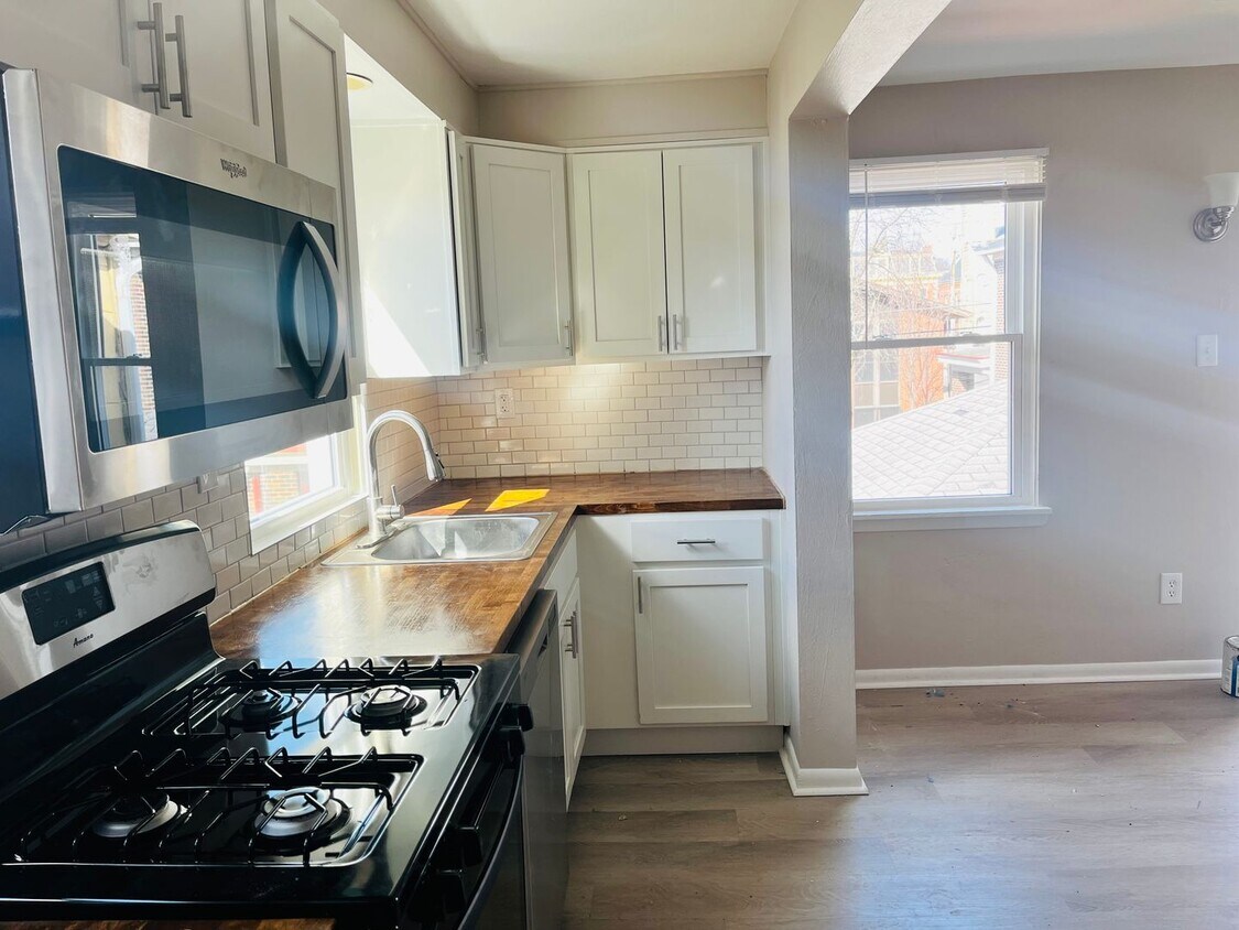 Foto principal - 1409 Tinsbury St