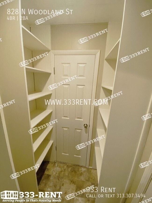 Foto del edificio - 828 N Woodland St