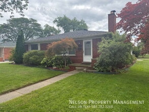 Building Photo - 12916 Stanley Dr