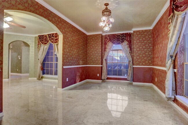 Building Photo - 2707 Sterling Fields Dr