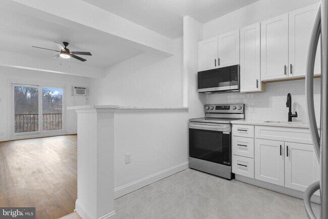 Foto del edificio - 4930 West Chester Pike