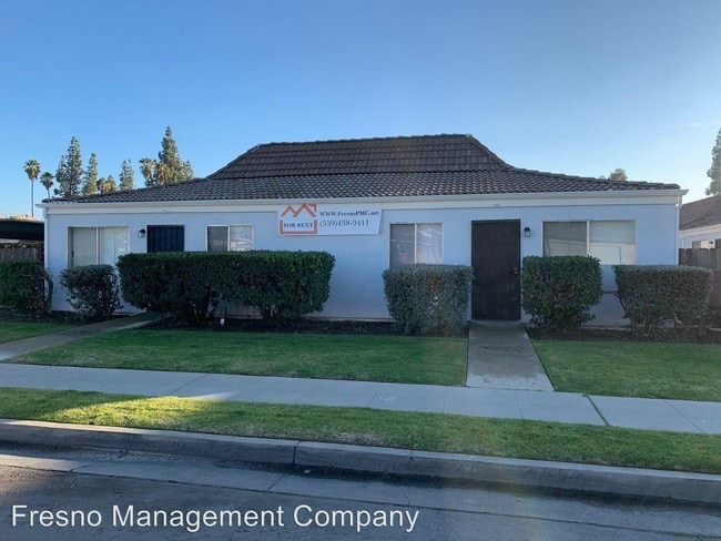 Building Photo - 4550 E Fountain Way