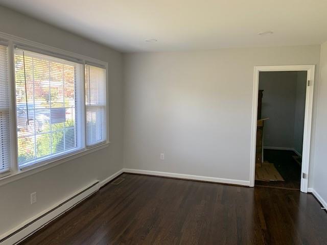 Building Photo - 16121 Edgewood Dr