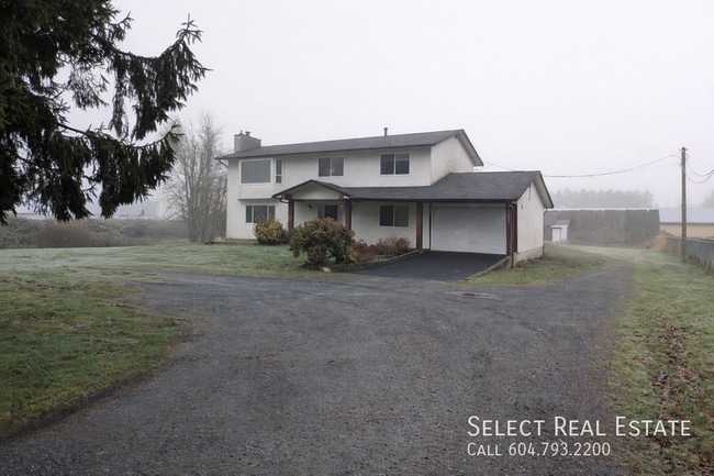 Building Photo - 43025 Vedder Mountain Rd