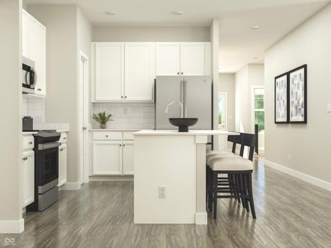 Building Photo - 6290 Cypress Ct
