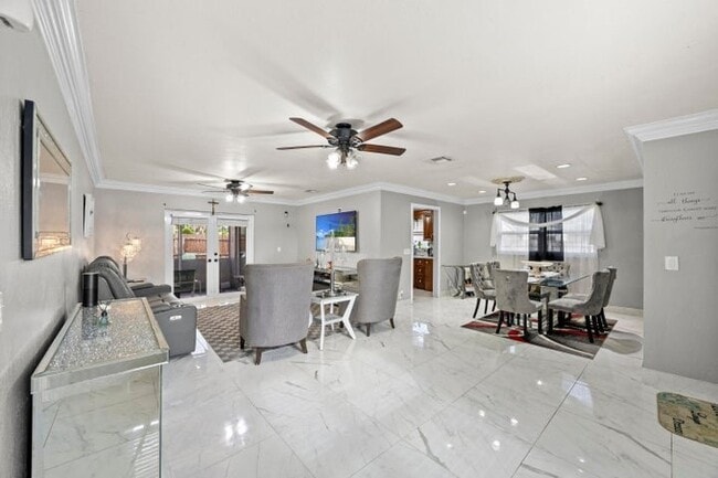 Foto del edificio - 22731 SW 55th Way