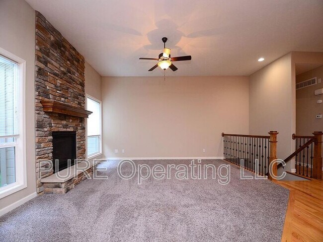 Building Photo - 509 S 182nd St