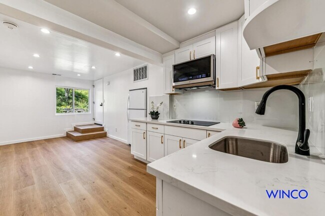 Foto del edificio - 372 Avalon Dr