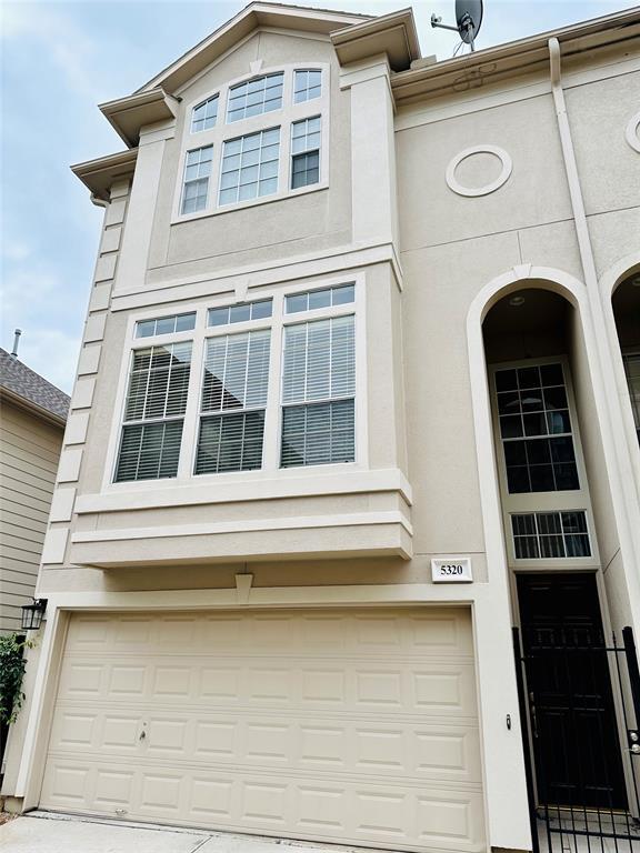 Foto del edificio - 5320 Blossom St