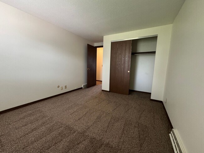Foto del edificio - 3 Bedroom Townhouse, Rossford Schools!