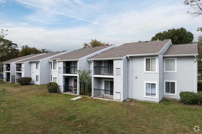 Building Photo - Smallwood Gardens