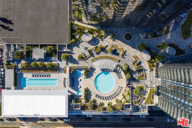 Foto del edificio - 1200 S Figueroa St