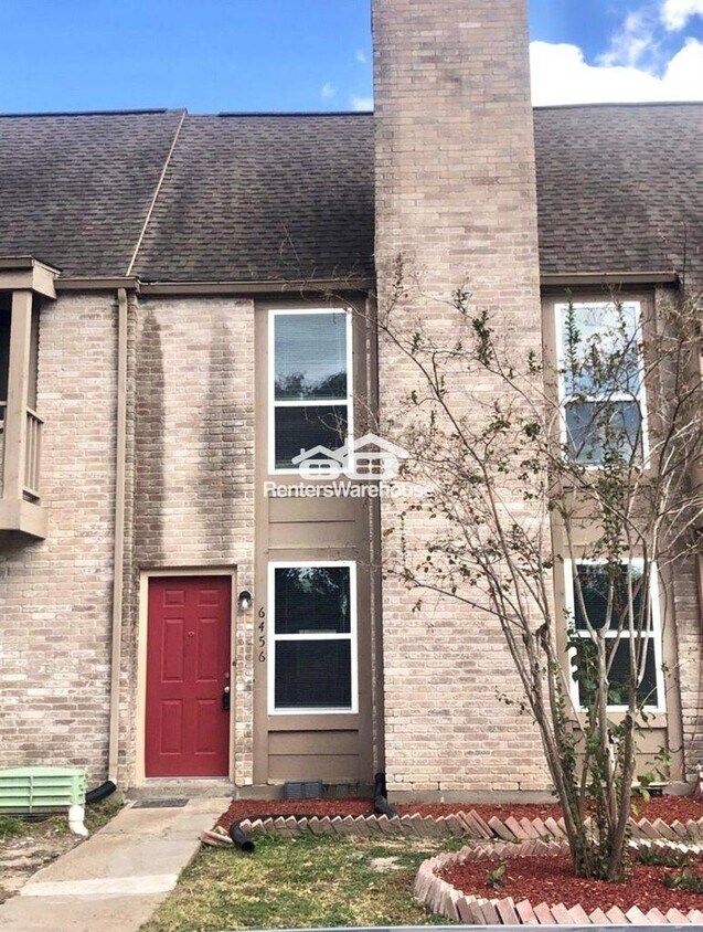 Foto principal - 6456 Kentwick Dr