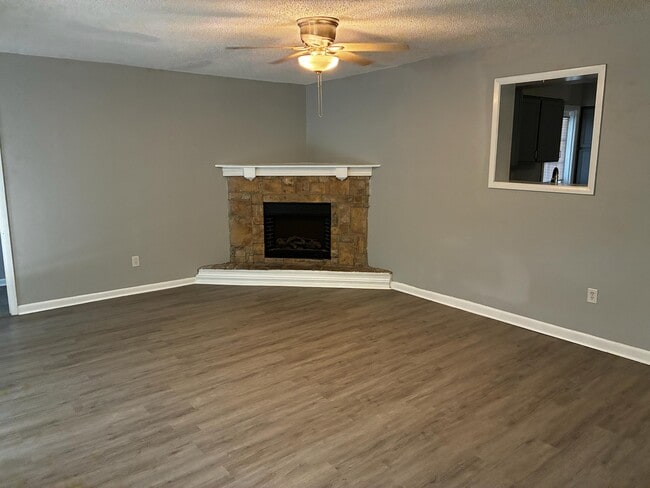 Building Photo - 7341 Proxima Rd