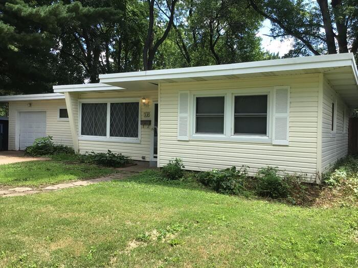 Primary Photo - Charming 3 bedroom home in Florissant!