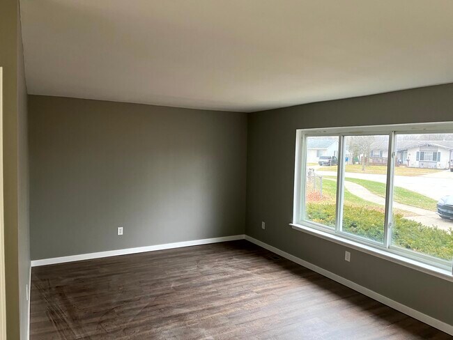 Photo - 30246 Spain Ct House