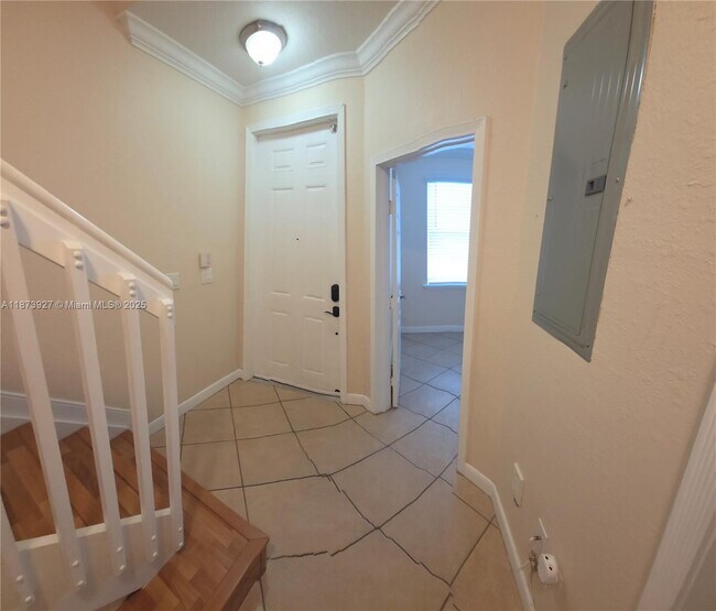 Foto del edificio - 5470 NW 107th Ave