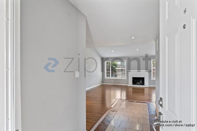 Building Photo - 3686 Lightfare Ct
