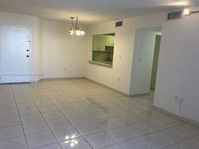 Foto del edificio - 8201 NW 8th St