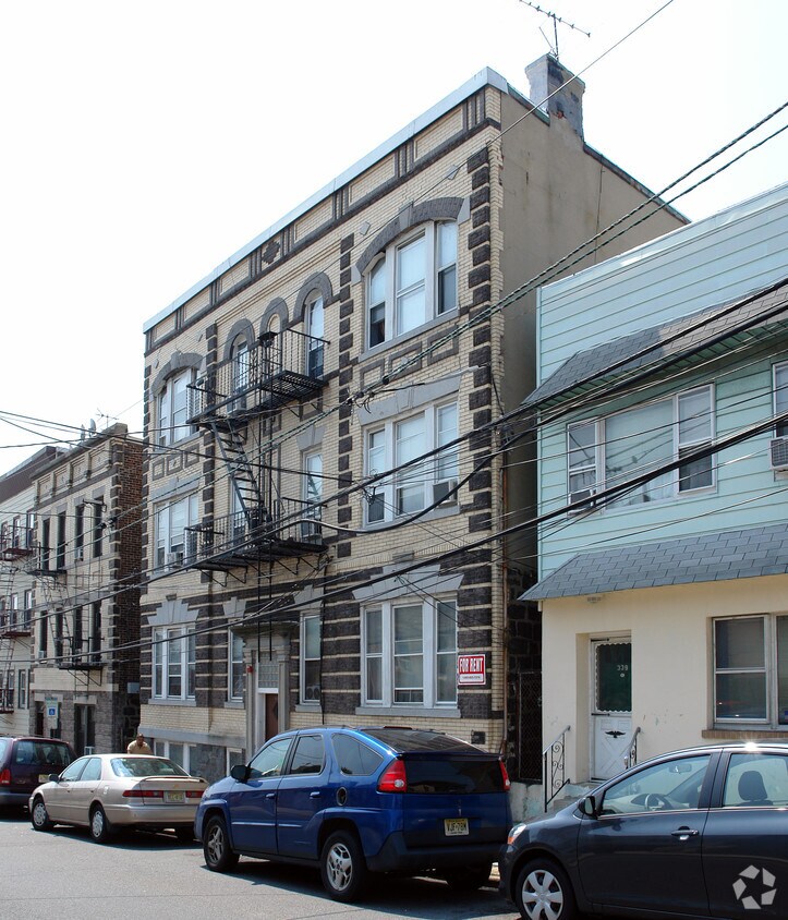 335337 71st St, Guttenberg, NJ 07093 Rentals in Guttenberg at 335