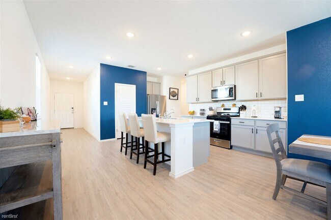 Building Photo - 4 br, 2 bath House - 13249 Hagerd Loop