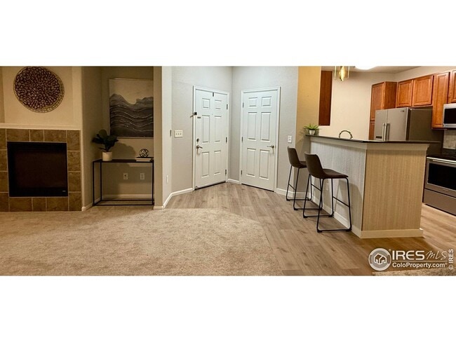 Foto del edificio - 3155 Blue Sky Cir